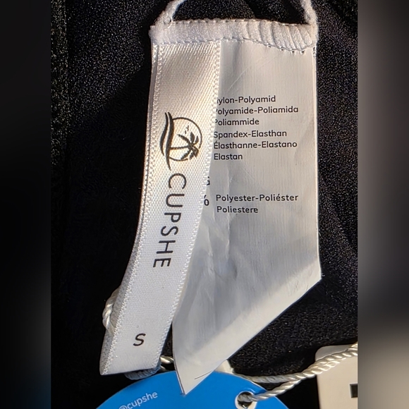 NWT Cupshe 2 Piece Black Bikini Set. Top & Bottoms Size Small - Picture 3 of 8